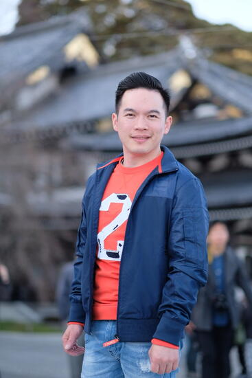 ธเนศ คหกิจไพศาล
