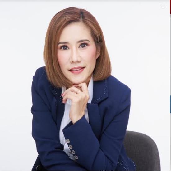 ศุภรัศมิ์ มั่นคง