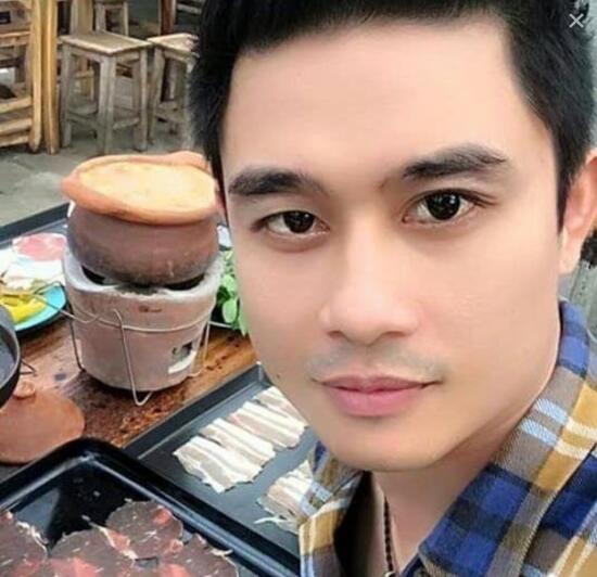 นิเวศน์ กุศล