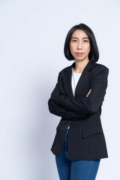 วรัญญา อาชวรัตน์ถาวร