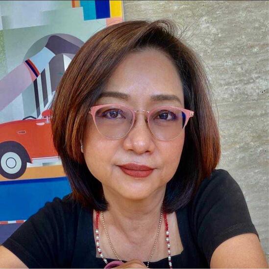 ทิพย์วรรณ เจริญงาม