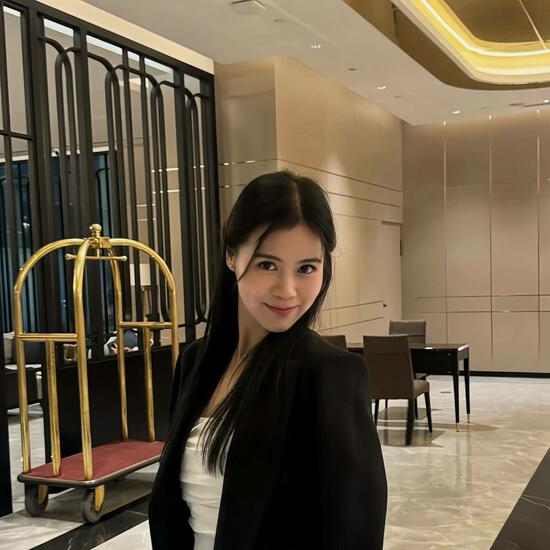 ปาริชาติ ศุคระศักดิ์สิทธิ์