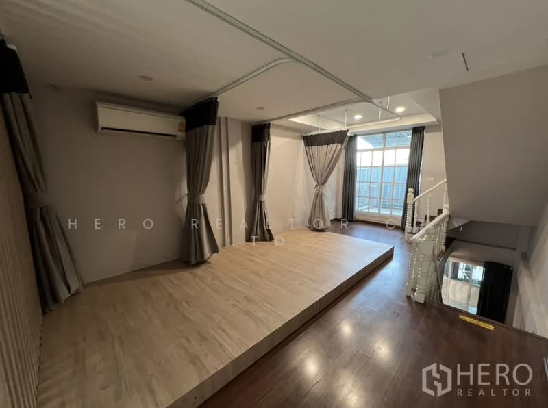 For Rent Shophouse near BTS Ekkamai Phra Khanong Nuea, Watthana, Bangkok bre17184, Bangkok, Phra Kanong Nua, Watthana, Bangkok, , 200 sqm, Shophouse For Rent, by Hero Realtor Co., Ltd., 10010052 - DDproperty.com