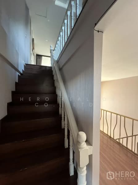 For Rent Shophouse near BTS Ekkamai Phra Khanong Nuea, Watthana, Bangkok bre17184, Bangkok, Phra Kanong Nua, Watthana, Bangkok, , 200 sqm, Shophouse For Rent, by Hero Realtor Co., Ltd., 10010052 - DDproperty.com
