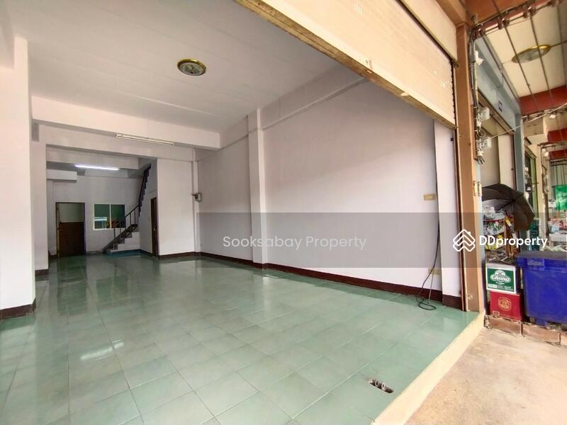 ขาย - ตึกมุม ทำเลทอง ติดถนนหลัก ใกล้มหาวิทยาลัยแม่โจ้ 3 ล้านรวมโอน, เชียงใหม่