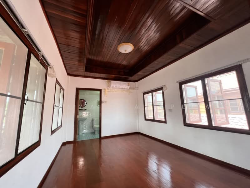 H2SS-218 ต.บุ่งแก้ว อ.โนนสะอาด จ.อุดรธานี : Two-story Thai House, Bung Kaeo Subdistric, Udon Thani, บุ่งแก้ว, Bung Kaeo, Non Sa-at, Udon Thani, 6 Bedrooms, 500 sqm, Single Detached House For Sale, by Kulaya Thanapura, 10025640 - DDproperty.com