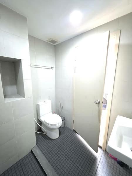 Elio Del Ray, Bangkok, 95 Sukhumvit 64 Road, Bang Chak, Phra Khanong, Bangkok, Studio, 24 sqm, Condo For Rent, by Ulaiwan Boonsiri, 10034875 - DDproperty.com