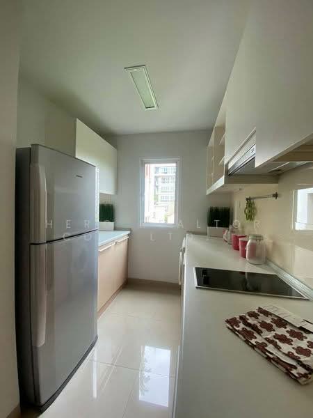 For Sale - ขาย คอนโด 2 ห้องนอน ใน พระโขนง ใกล้ BTS อ่อนนุช BRE17357, Bangkok