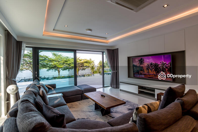 For Sale - House for rent at Huahin, Coco Palm Villa, Lakefront Luxury for rent at Palm Hills Golf Course, Prachuap Khiri Khan