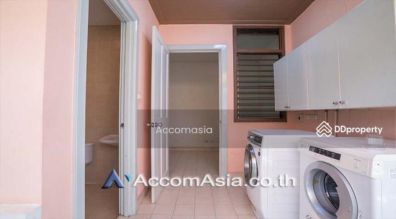 Baan Sansiri Sukhumvit 67, Bangkok, 32 Soi Sukhumvit 67, Phra Kanong Nua, Watthana, Bangkok, 4 Bedrooms, 394 sqm, Single Detached House For Rent, by Accomasia, 10049899 - DDproperty.com
