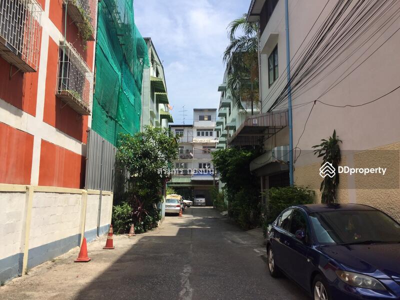 อาคารพาณิชย์ 4.5 ชั้น ใกล้ถนนแฉล้มนิมิตร 4 (ซอยเจริญราษฎร์ 10) ตึกเลขที่ ๘, Bangkok, 8 แฉล้มนิมิตร 4, Bang Klo, Bang Kho Laem, Bangkok, , 240 sqm, Shophouse For Rent, by รุ่งโรจน์ นิ่มสมบุญ, 10053767 - DDproperty.com