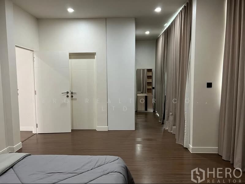 For Rent Detached House in Setthasiri Krungthep Kreetha BRE16494, Bangkok, Hua Mak, Bang Kapi, Bangkok, 4 Bedrooms, 194 sqm, Single Detached House For Rent, by Hero Realtor Co., Ltd., 10058185 - DDproperty.com