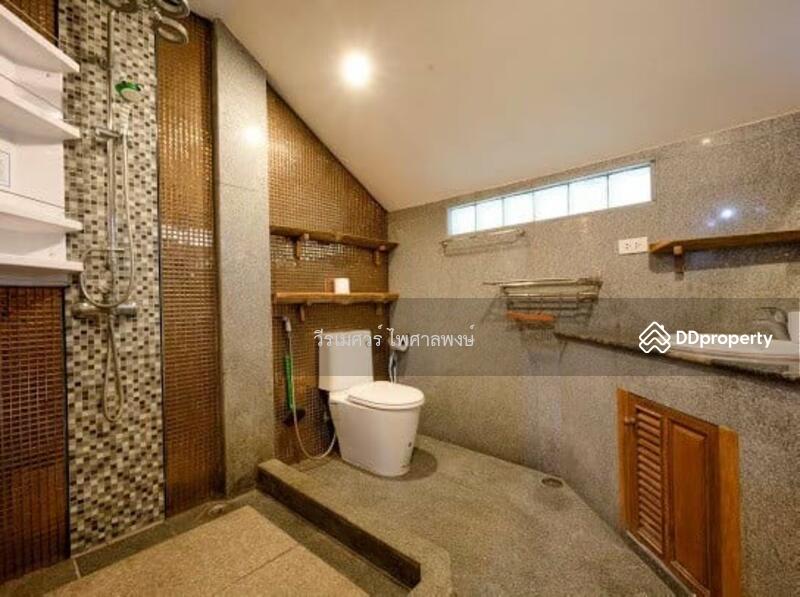 ขายสุดคุ้ม! บ้านไม้สัก—พัทยา (ตกแต่งสไตล์ Pool Villa) บนเนื้อที่ 2-1-0 ไร่ ## สวนร่มรื่น