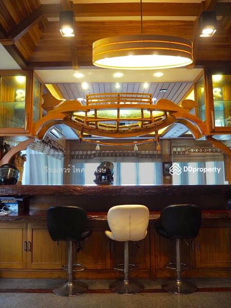 ขายสุดคุ้ม! บ้านไม้สัก—พัทยา (ตกแต่งสไตล์ Pool Villa) บนเนื้อที่ 2-1-0 ไร่ ## สวนร่มรื่น