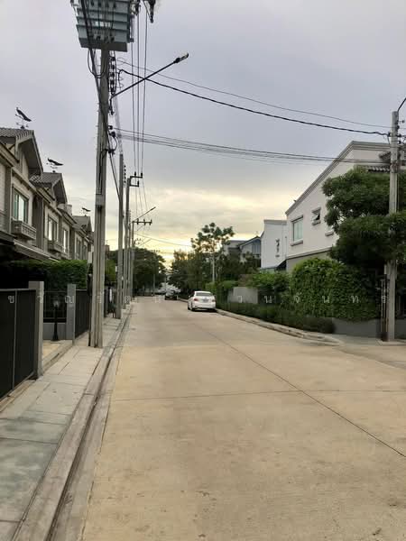 Indy 3 Bangna-Km 7 : อินดี้ 3 บางนา-กม.7, สมุทรปราการ, ถนนบางนา-ตราด กม.7, บางแก้ว, บางพลี, สมุทรปราการ, 122 ตร.ม., ทาวน์เฮ้าส์ ให้เช่า, โดย ขวัญรัตน์ สวนจันทร์, 10089176 - DDproperty.com