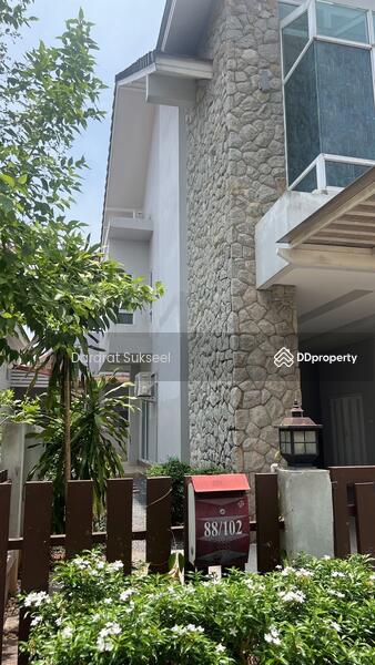 Beautiful Luxury Villa for rent in Surat Thani, Surat Thani, 88/102 Baan Suay Nam Sai, Wat Pradu, Muang Surat Thani, Surat Thani, 3 Bedrooms, 295 sqm, Single Detached House For Rent, by Jiranan Sukseel, 10097696 - DDproperty.com