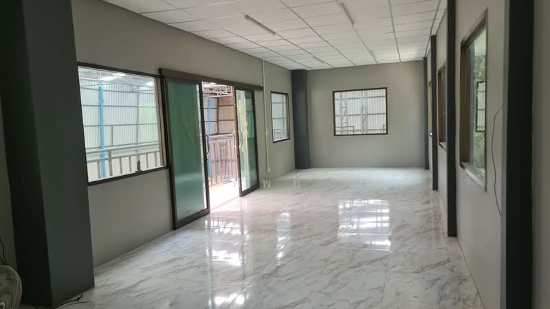 ให้เช่าโกดังใหม่ พร้อมออฟฟิส ถ.เทพารักษ์ กม.2, Samut Prakan, Thepharak, Muang Samut Prakarn, Samut Prakan, , 757 sqm, Warehouse/Factory For Rent, by ทิพย์, 10106554 - DDproperty.com