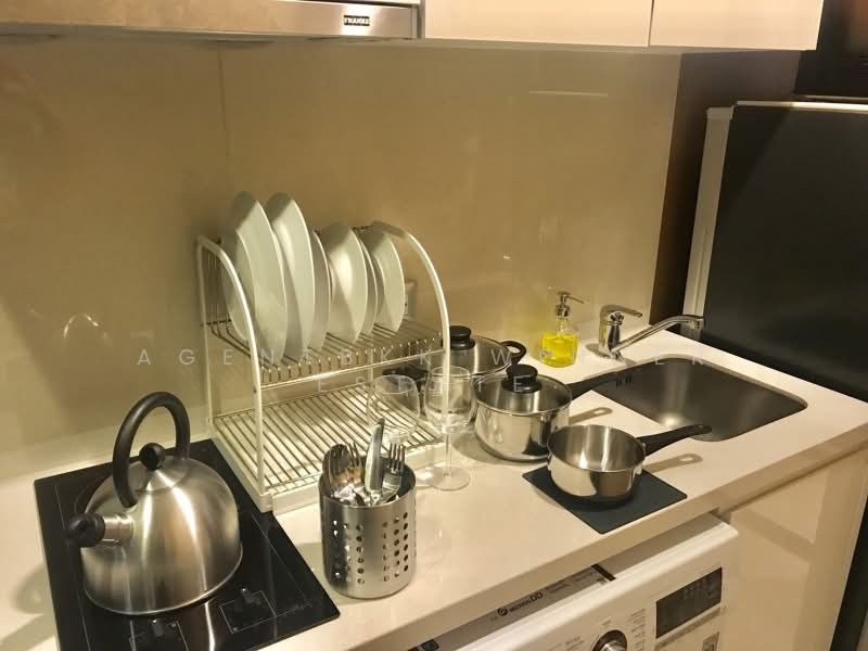 Rhythm Sukhumvit 42, Bangkok, Soi Sukhumvit 42, Sukhumvit Road, Phra Kanong, Khlong Toei, Bangkok, 1 Bedroom, 27 sqm, Condo For Rent, by Agentbkk, 10111248 - DDproperty.com
