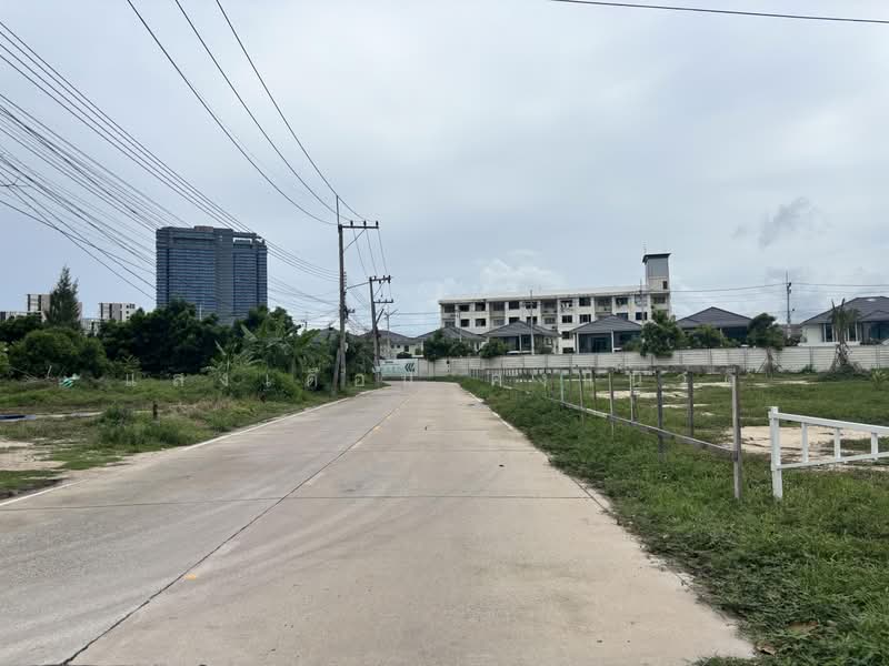 Land 84sq.wah for sale near highway police station Sukhumvit road chonburi, Chon Buri (Pattaya), 84 เทศบาลพัฒนา1, Mhueng, Muang Chon Buri, Chon Buri (Pattaya), , 336 sqm, Land For Sale, by แสงเดือน คงแนวดี, 10198281 - ห่างจากศุภาลัยพาร์ควิล 200เมตร - DDproperty.com