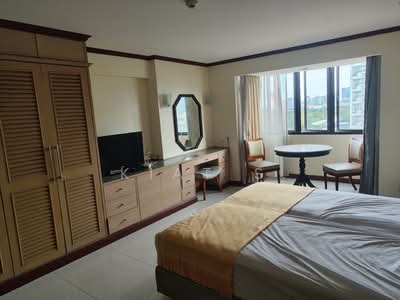 For Rent - Omni Tower Sukhumvit Nana, Bangkok