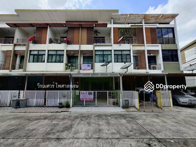 ขาย - ทาวน์โฮม ซิกเนเจอร์ วัชรพล ทำเลดีเยี่ยม หลังตลาดถนอมมิตร เพียง 50 เมตร, กรุงเทพ