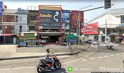 ขาย - ขาย ตึกแถว 2 คูหา ติดริมถนนใหญ่ ใกล้การไฟฟ้าบางกรวย กฟผ.เพียง 20 เมตร, นนทบุรี