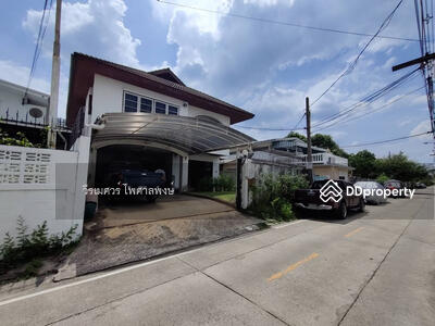 ขาย - แยก รัชดา-ลาดพร้าว , แขวงจันทรเกษม เขตจตุจักร กรุงเทพมหานคร 10900, กรุงเทพ