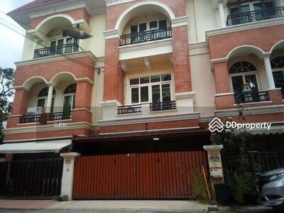 ขาย - หมู่บ้านคาซ่าซิตี้1 ถนนสุคนธสวัสดิ์, กรุงเทพ
