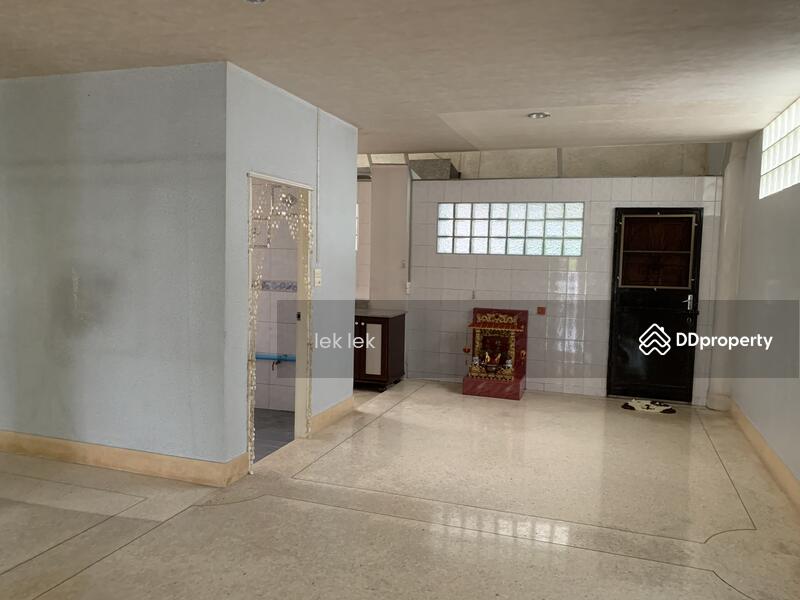 ลานห้องโถง 