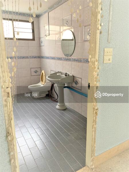 ห้องน้ำ