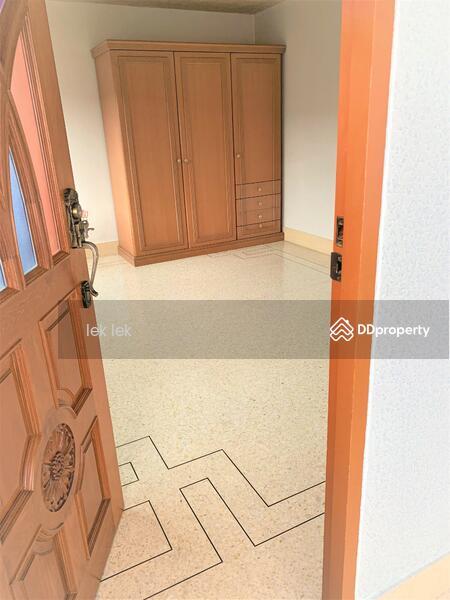 ชั้น 2 / ห้องนอนเล็ก