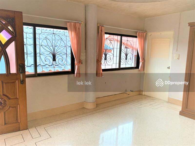 ชั้น 2 / ห้องนอนเล็ก