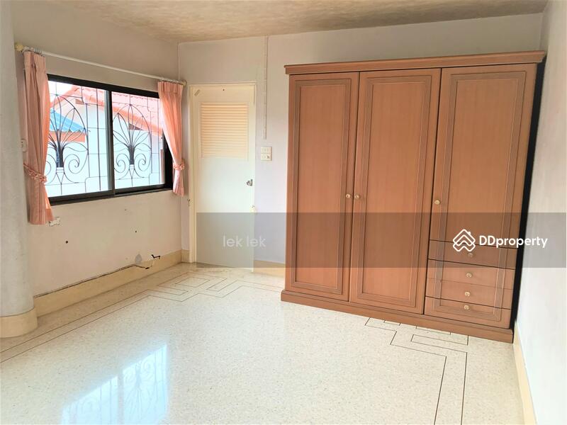 ชั้น 2 / ห้องนอนเล็ก