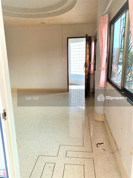 ชั้น 2 / ห้องนอนเล็ก