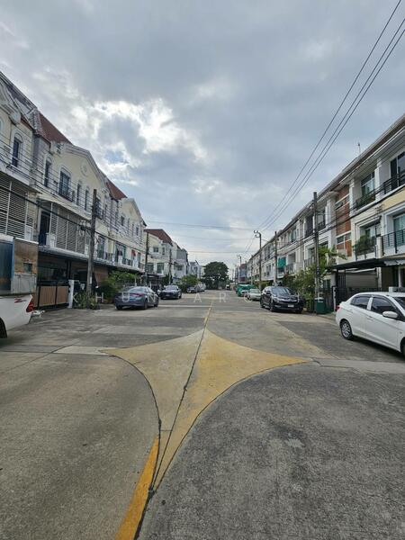 For Rent - Baan Klang Muang Swiss Town Kaset-Nawamin, Bangkok