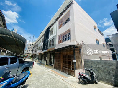 ขาย - ขาย อาคารพาณิชย์ ใกล้ Terminal 21 พระราม 3 ถนนพระราม 3 ซอย 17 พื้นที่ใช้สอย 228 ตรม. เนื้อที่ 19 ตร., กรุงเทพ