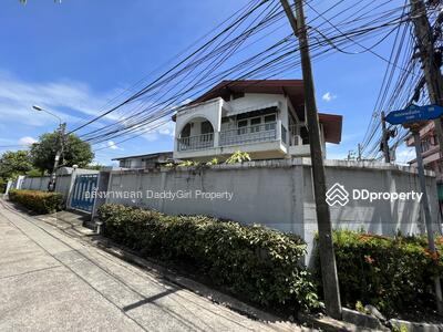 ขาย - ที่ดิน 170 ตร.วา พร้อม บ้านเดี่ยว 2 หลัง พหลโยธิน 35 แยก 7 หัวมุม : อสังหาพ่อลูก, กรุงเทพ