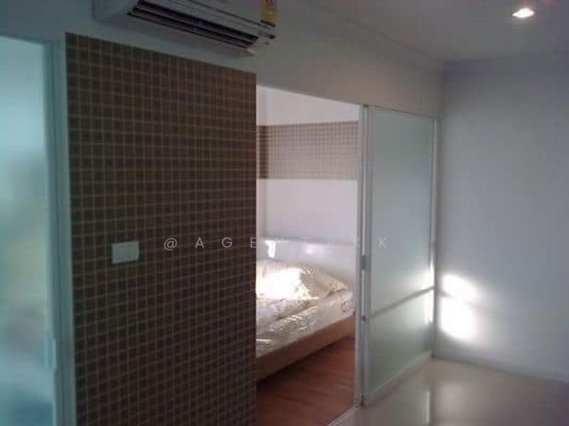 Lumpini Place Rama 9-Ratchada, Bangkok, Rama 9 Road, Huai Khwang, Bangkok, 1 Bedroom, 37 sqm, Condo For Rent, by @agentbkk, 10268289 - DDproperty.com