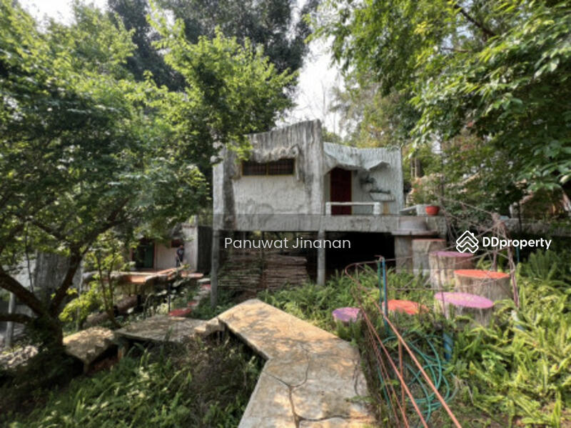 ขาย - ขาย โรงแรม ใกล้วัดพระพุทธบาทสี่รอย ที่พักกึ่งรีสอร์ท มี 3 อาคาร 500 ตรม. 4 ไร่ บนหุบเขาใน อ.แม่ริม จ, เชียงใหม่