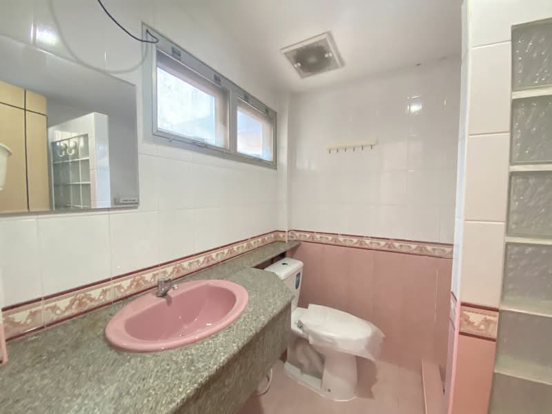 For Rent - ช. รุ่งเรือง 6, Nonthaburi