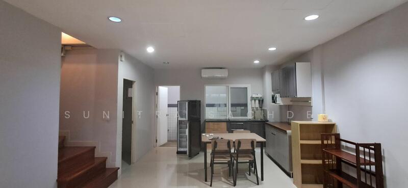 ให้เช่า - The Exclusive Pattanakarn 44 : ดิ เอ็กซ์คลูซีฟ พัฒนาการ 44, กรุงเทพ