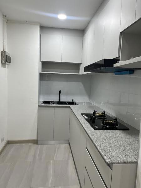 Country Complex Bangna, Bangkok, Sanpawut Road, Bang Na, Bangkok, 2 Bedrooms, 95 sqm, Condo For Sale, by YAN YUHUA, 10304037 - DDproperty.com