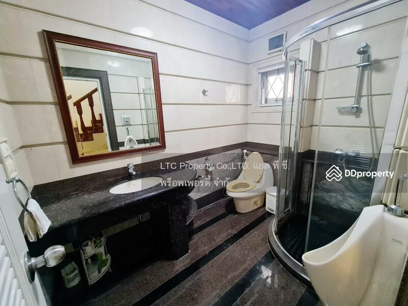 ลาดพร้าว, Bangkok, เลียบด่วน-รามอินทรา, Lat Phrao, Lat Phrao, Bangkok, 5 Bedrooms, 400 sqm, Single Detached House For Rent, by Khun Aranya, 10307438 - DDproperty.com