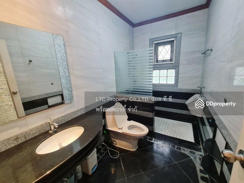 ลาดพร้าว, Bangkok, เลียบด่วน-รามอินทรา, Lat Phrao, Lat Phrao, Bangkok, 5 Bedrooms, 400 sqm, Single Detached House For Rent, by Khun Aranya, 10307438 - DDproperty.com