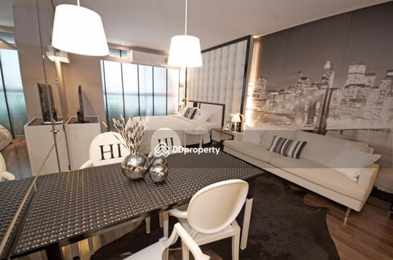 Big Sofa and Dining Table