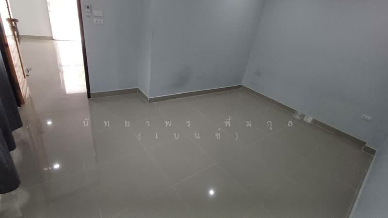 ลาซาล 31, กรุงเทพ, บางนา, บางนา, กรุงเทพ, 70 ตร.ม., ทาวน์เฮ้าส์ ให้เช่า, โดย นัทยาพร พึ่มกุล (เบนซ์), 10315314 - ห้องนอน+แอร์ - DDproperty.com
