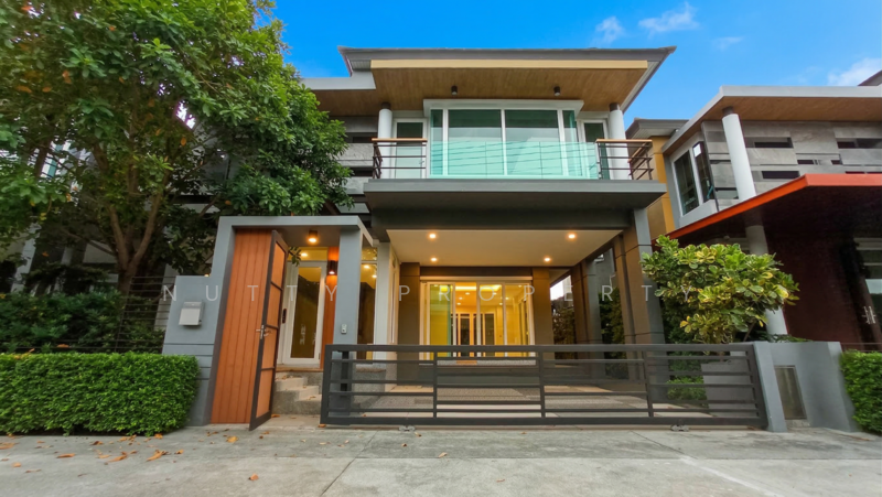 The Gallery House Pattern, Bangkok, 230/145 Lat Phrao, Intersection 31, Jom Phon, Chatuchak, Bangkok, 4 Bedrooms, 277 sqm, Single Detached House For Sale, by Nutty Property, 10323817 - DDproperty.com