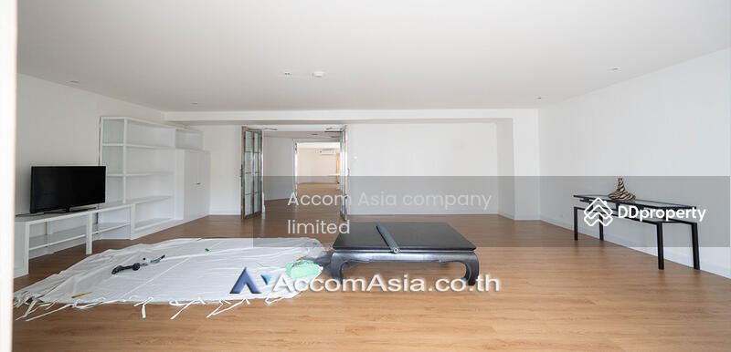 The unparalleled living place