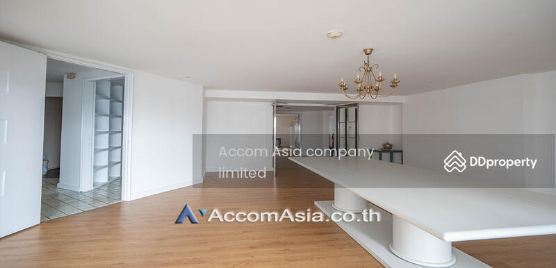 The unparalleled living place