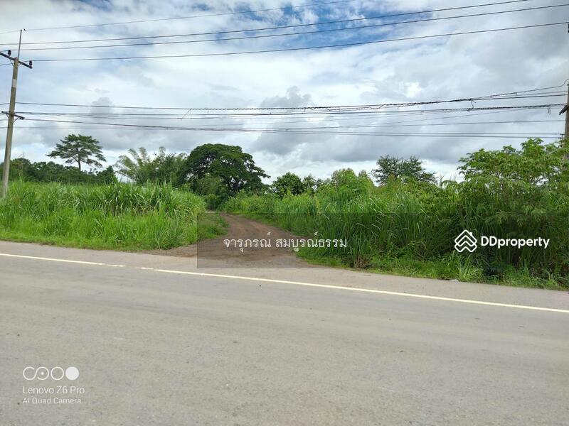 ทางเข้าเป็นถนนดิน เข้า-ออกได้2ทาง